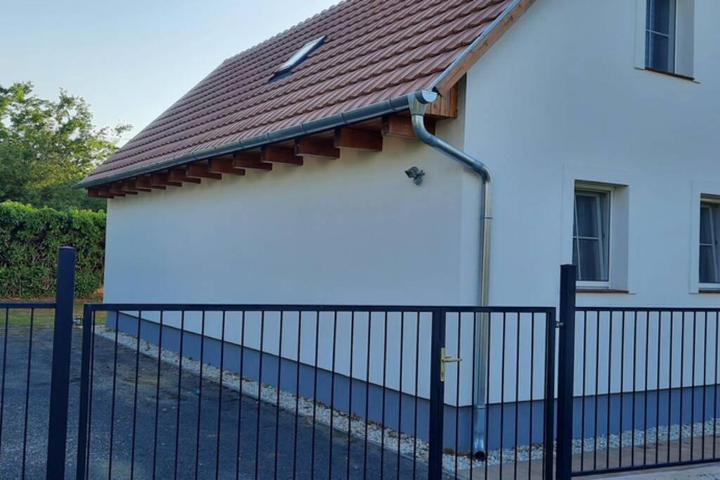 Vila Andrea Nyaralohaz Kovagoors Exteriér fotografie